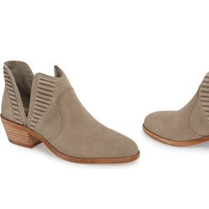 Vince Camuto Pevista Booties